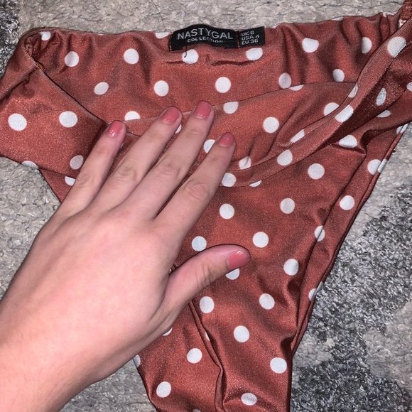 NASTYGAL SWIM SUIT SET - Picture 3 of 4